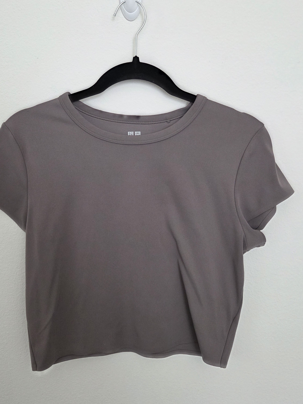 Uniqlo Cropped Crewneck Top - Taupe Shark Gray Medium
